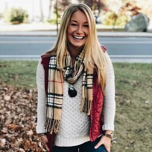 Meet your Posher, Samantha